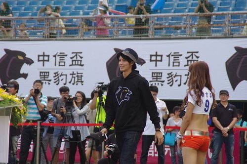 1003 黑豹旗 (74).JPG - 101.10-12