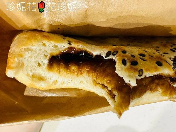 【桃園｜中壢食記】現點現做的手工古早甜餡餅，內含濃郁飽滿的紅