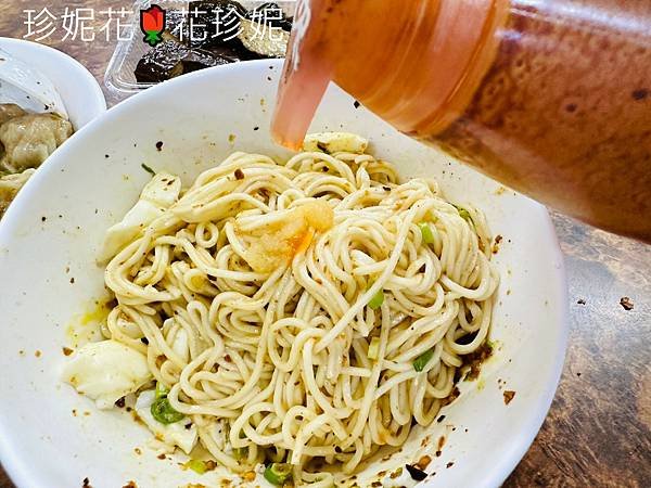 【台北｜南港食記】南港高工附近的銅板價格麵食館，滋味簡單的乾