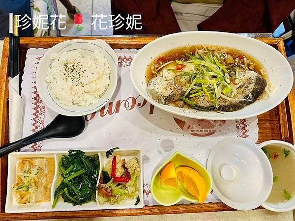 【新北｜三芝食記】彷彿來到歐洲鄉村小屋，三芝藝術村內的特色餐
