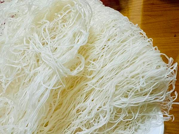【新竹｜北區食記】米粉的故鄉，新竹百年米粉工廠「東德成米粉工