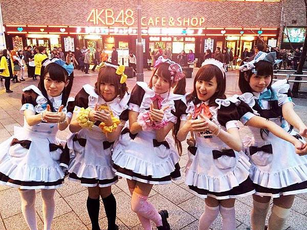 maid_cafe_00.jpg