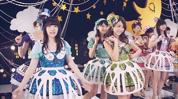 [高清正式PV]AKB48 29th - チームＢ推し.mkv_20121201_210843.946