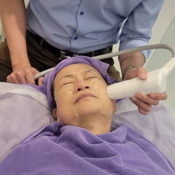 【板橋醫美】跟垂垂嘴邊肉說拜拜 HIPRO-S龍捲風音波拉提 - 愛爾麗板橋分店 (18).jpg