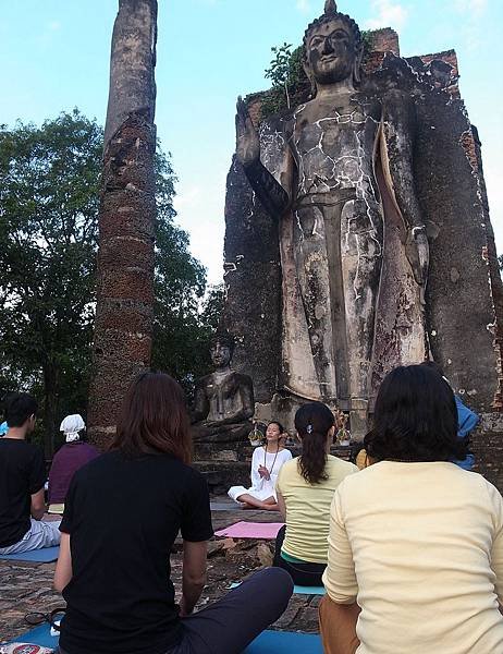 yoga holiday 372