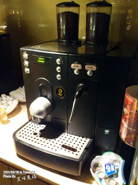 IMG_0066_DSC_0107.jpg