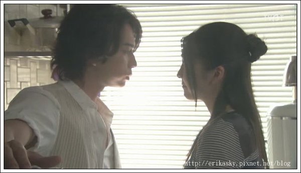 [TVBT]Natsu no Koi wa Nijiiro ni Kagayaku_EP_01_ChineseSubbed[(077148)01-55-19].JPG