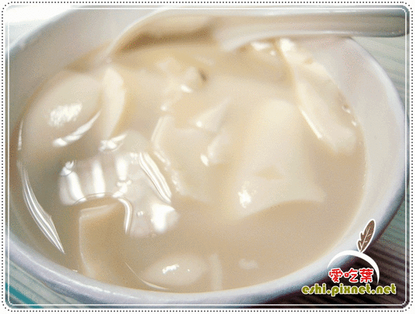 ＊　薏仁豆花 $30　＊