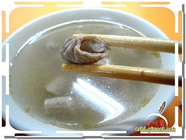 ＊　豬腸湯 $25　＊