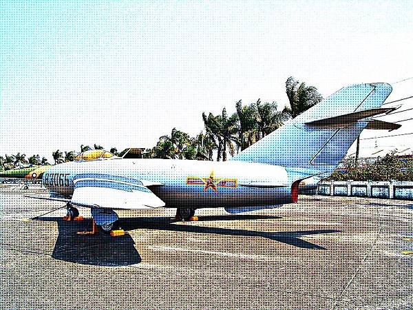 MiG-17 壁畫式戰鬥機