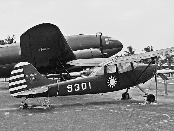 O-1G 空中管制機