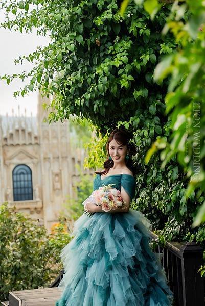 中壢伊頓婚紗工作室搬新家了，感謝大桃園地區的朋友們的愛護與支