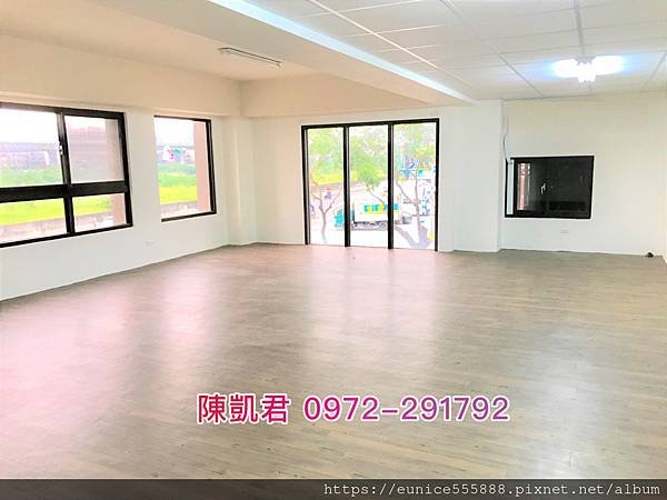 ⭐️大里⭐️聚合發大美角間店面～【售3580萬】