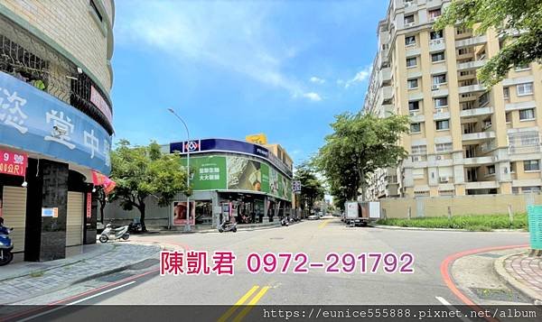 ⭐️大里⭐️聚合發大美角間店面～【售3580萬】