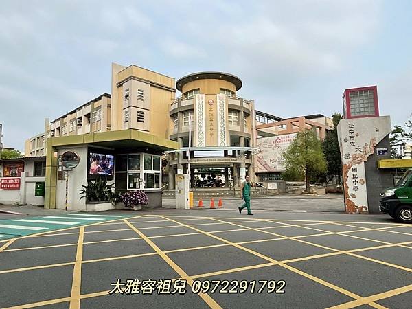 🏡水湳大坪數四房美公寓/一層一戶/九年免接送🏡