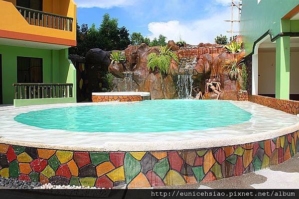 lost-horizon-annex-pool-168.jpg