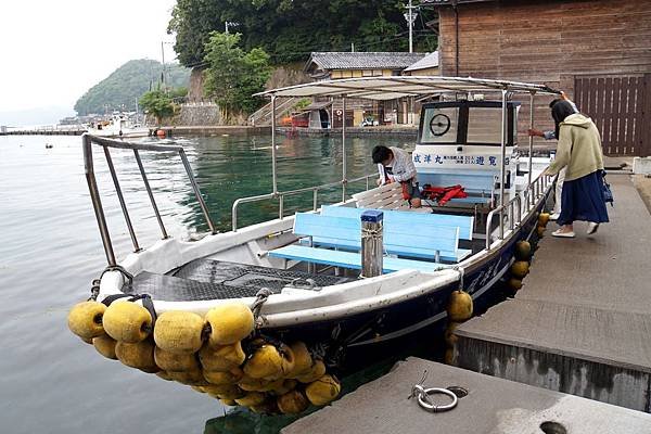 伊根︱【伊根灣めぐり遊覽船】和【海上計程車（海上タクシー）】