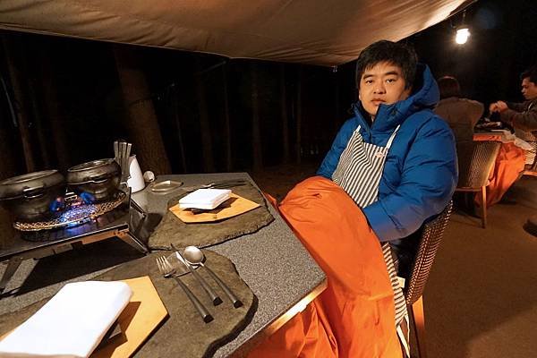星野富士∣野趣鑄鐵鍋。專人桌邊烹調《冬季狩獵肉晚餐（冬の狩猟