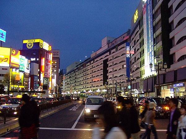 800px-Ikebukuro_Station