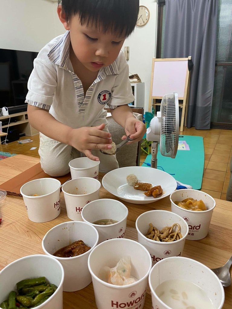 【台北外帶美食】福華飯店珍珠坊港點外送外帶評價，該選20品午餐或9宮格27品晚餐呢 (7).jpg