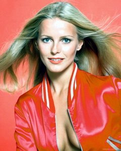 01 Cheryl Ladd