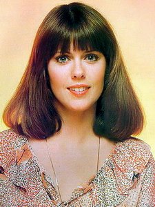 01 Pam Dawber