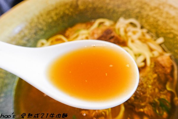 201506愛熟成21牛肉麵035.jpg