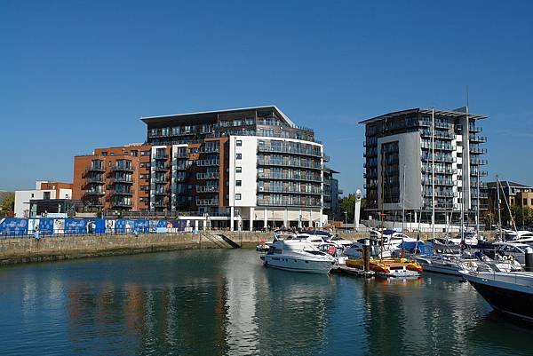 Ocean Village, Southampton.jpg