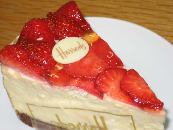 Harrods Cake.jpg