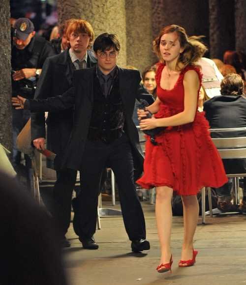 harry-potter-and-the-deathly-hallows.jpg
