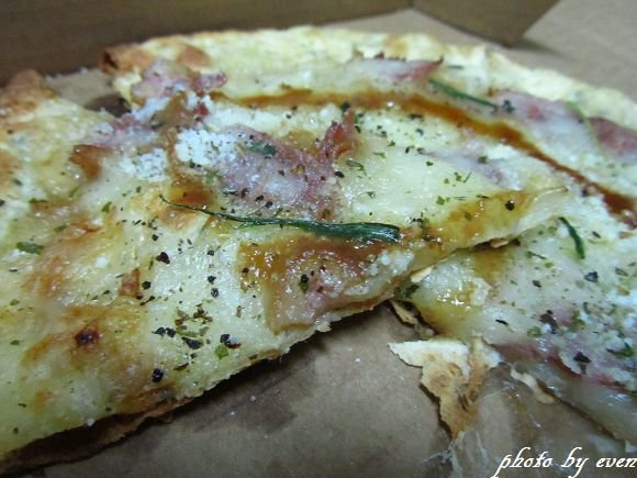 桃園大窯大擺PIZZA25