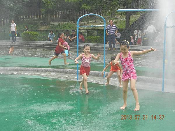DSCN0100