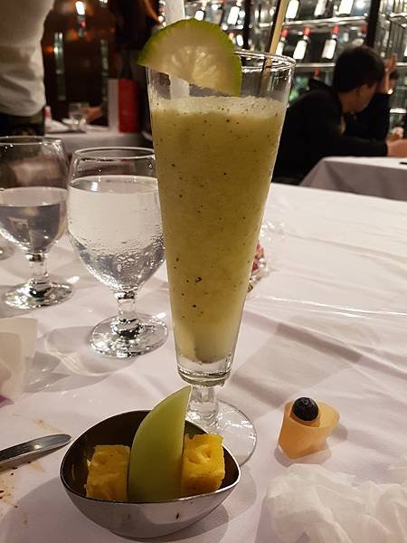 20160520_203621.jpg