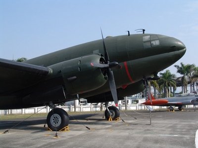 C-46 突擊隊式運輸機