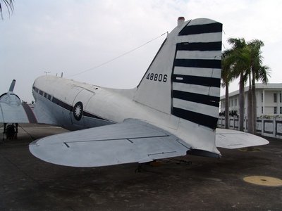 C-47 空中列車式運輸機