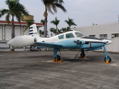 U-3A 連絡機