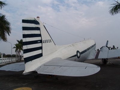 C-47 空中列車式運輸機