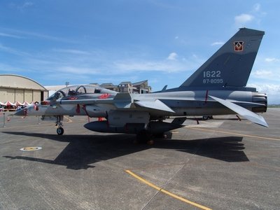 F-CK-1B 經國號戰鬥教練機