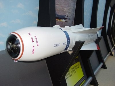 AGM-65B 小牛空對地飛彈