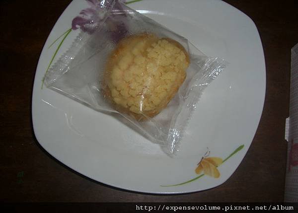 蛋糕工廠 蜂蜜蛋糕.草莓泡芙 (12).jpg