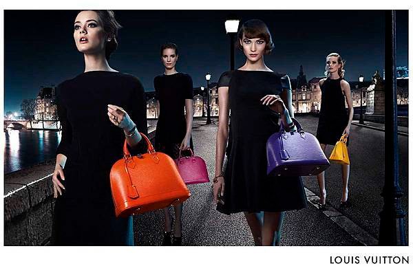 Louis-Vuitton-Epi-Alma-Chic-in-Paris-Glamour-Glutton