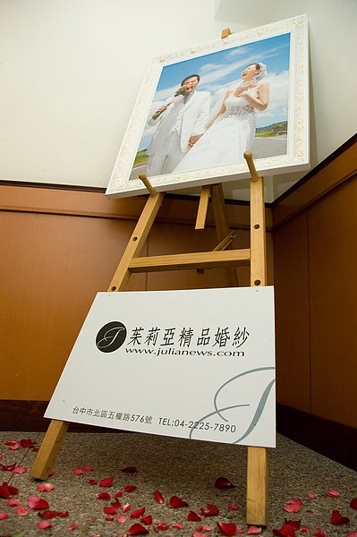 放大婚紗照簡約佈置960725
