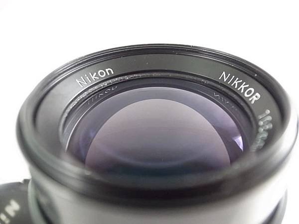 Nikon AI 105mm F2.5-03.JPG