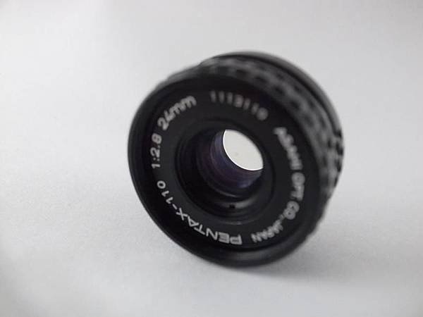 Pentax-110 24mm F2.8-01.JPG