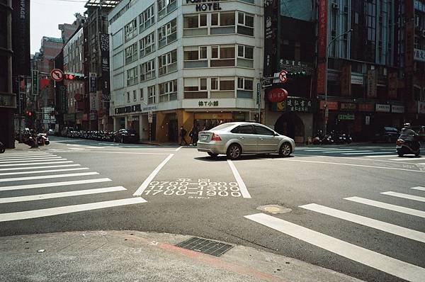 Olympus XA4