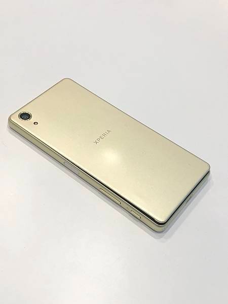 SONY XP手機維修_更換電池01.jpg