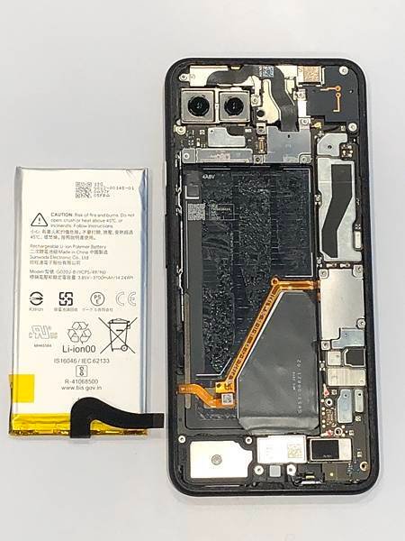 PIXEL 4XL手機維修_更換電池03.jpg