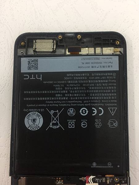 HTC E9手機維修_更換尾插03.jpg