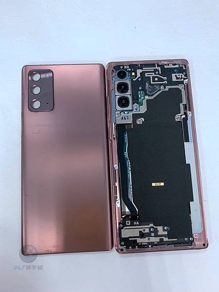 三星NOTE 20 手機維修_面板更換_電池維修02.jpg