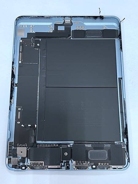 IPAD AIR 4 平板維修_面板更換_電池更換03.jpg